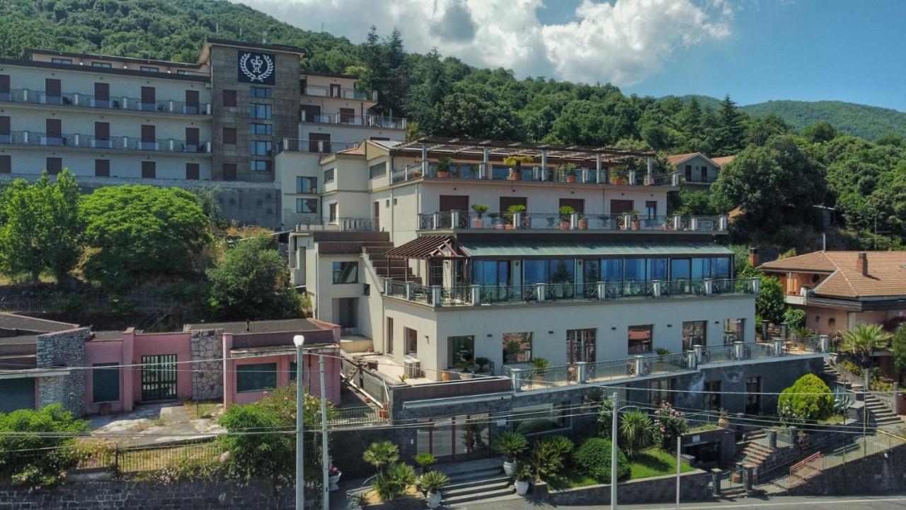 Hotel Primavera Dell'Etna Zafferana Etnea Exteriör bild